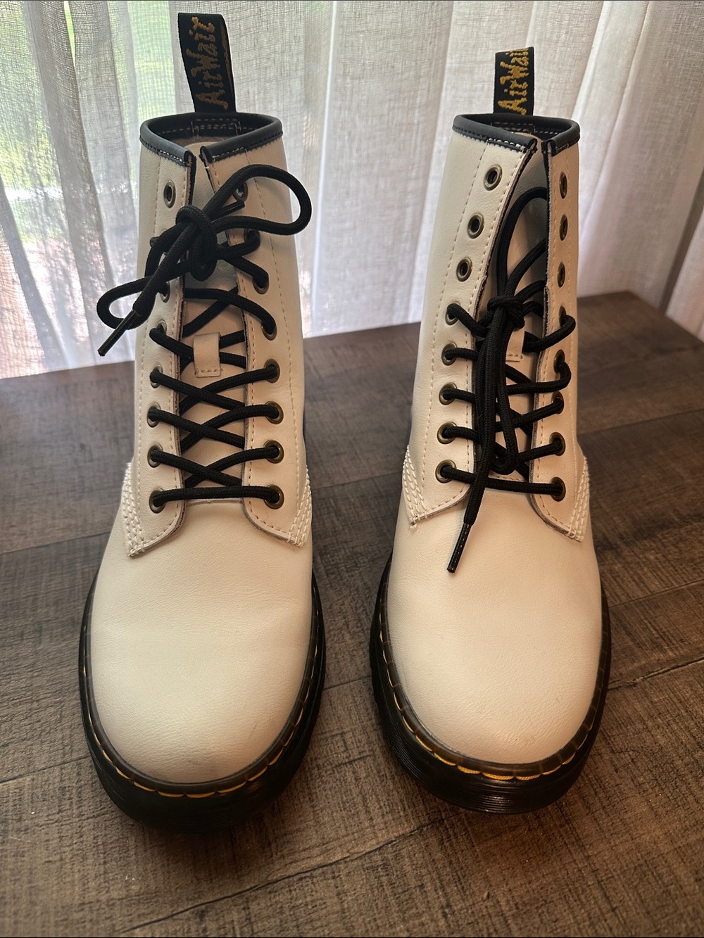 NWOB Dr. Martens White Lace-Up Combat Boots with Black Trim - Picture 2 of 8